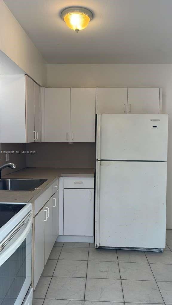 Building Photo - 800 SE 15th St