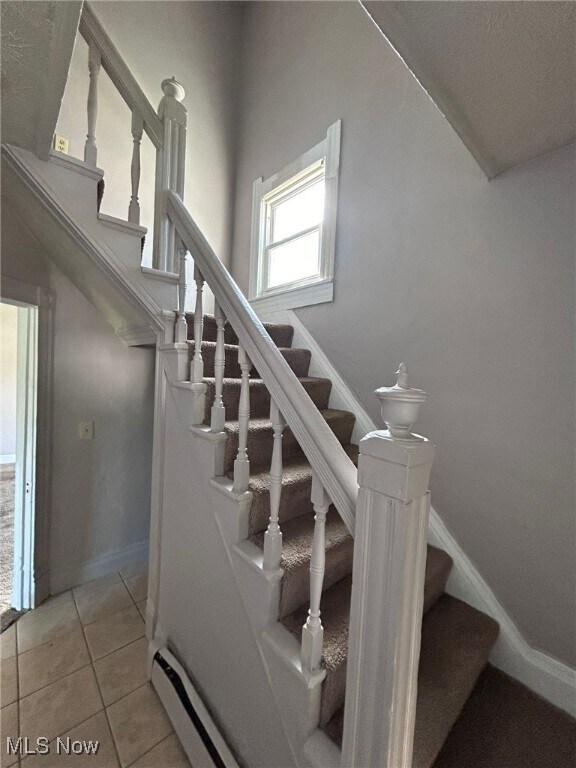 Building Photo - 2495 Apple Ave