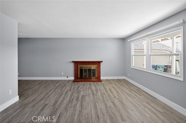 Building Photo - 8391 Valencia Dr