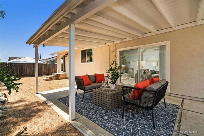Building Photo - CADWELL RD - LIVE NEXT TO SANTEE LAKE IN A...