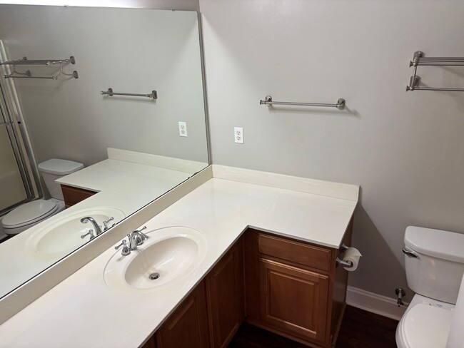 Building Photo - 3-Bedroom, 2-Bedroom Condo