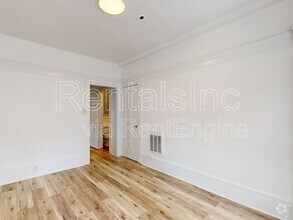 Building Photo - 1049 Post St