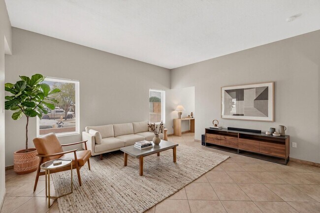 Building Photo - 5748 Pinon Flats Rd NW