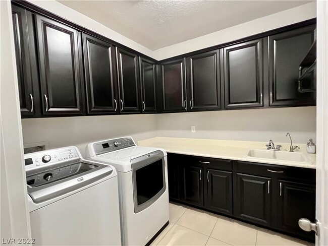 Building Photo - 10159 Meriweather Grove Ave