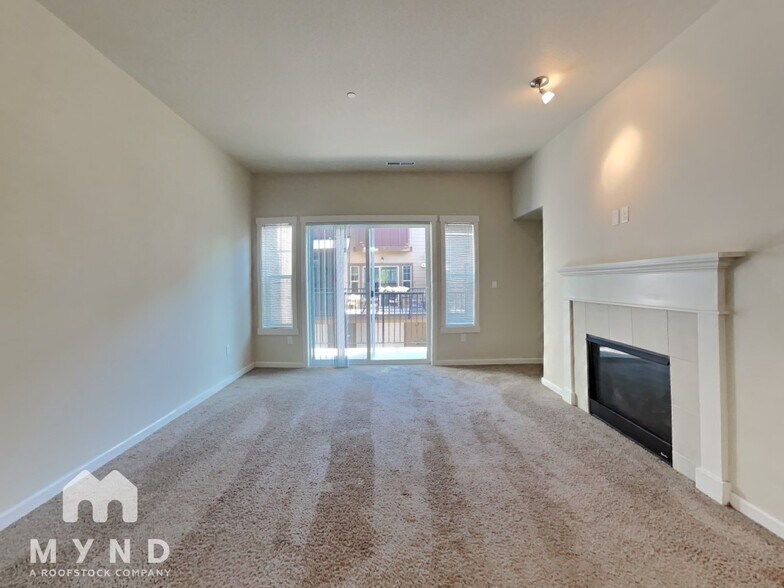 Building Photo - 179 NE 80th Ave