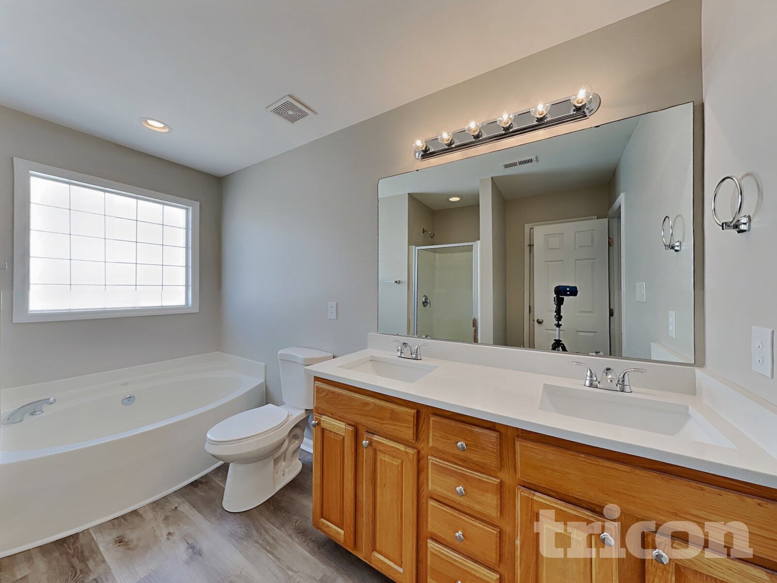 Building Photo - 5224 Anchorage Way