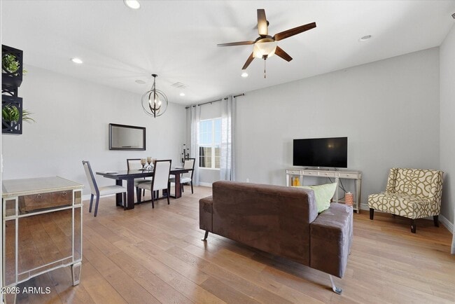 Building Photo - 4254 E Valencia Dr