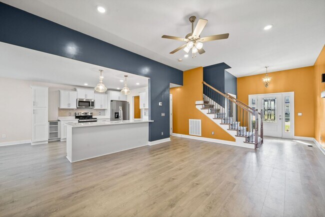 Building Photo - 1309 Shaughnessy Rd