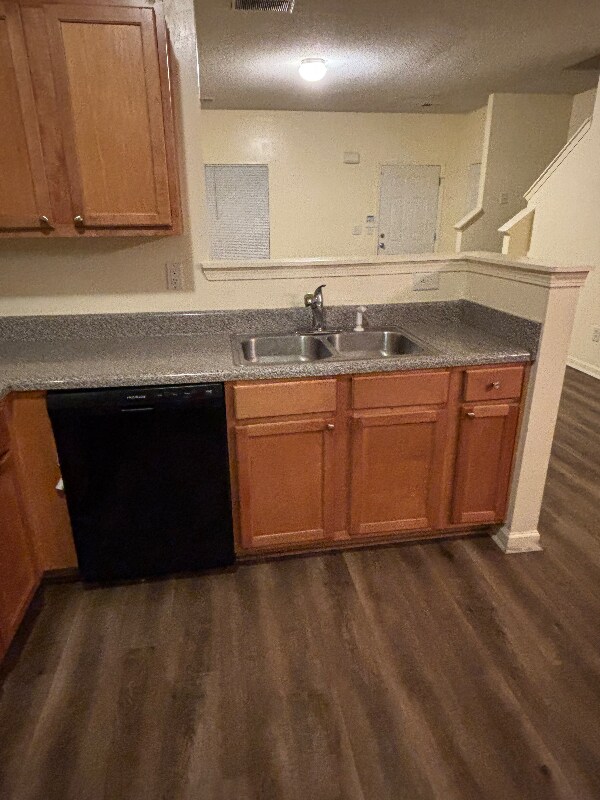 Building Photo - 1780 Broad River Rd