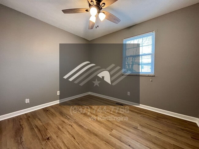 Building Photo - 1173 Navaho Dr