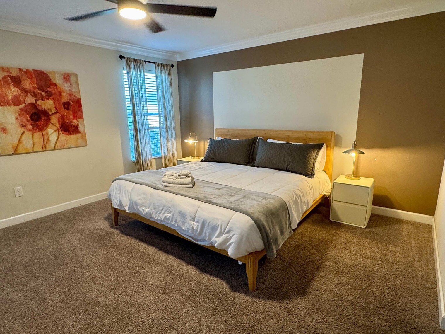 Building Photo - 4718 Kings Castle Cir