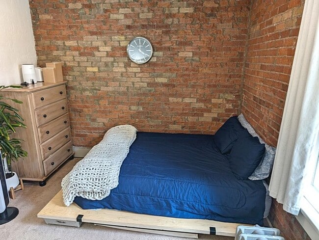 Building Photo - 9WIL919