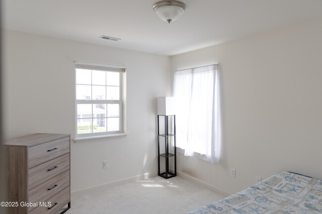 Building Photo - 116 Annabelle Pl