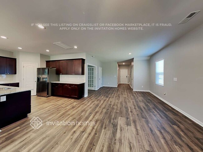 Building Photo - 9907 Paper Tree Rd