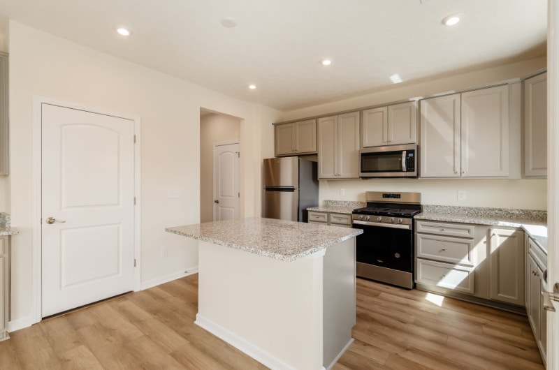 Building Photo - 1356 Red Tail Pl