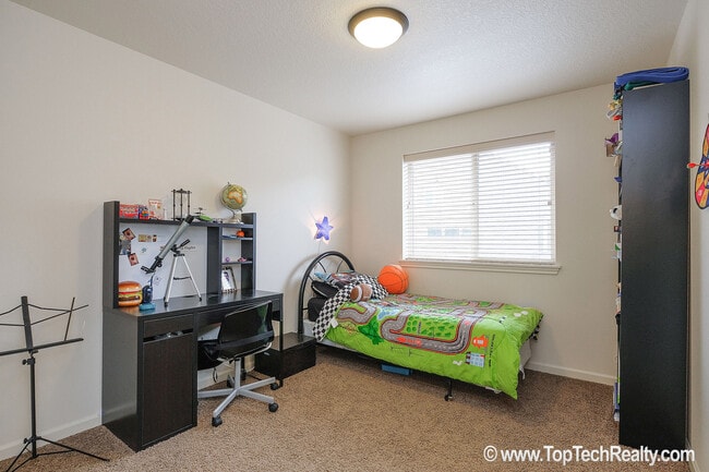 Building Photo - Lovely Duplex-Style Townhome | Bethany | Arbor Oaks Neighborhood | Amazing Schools | INTERNET INC...