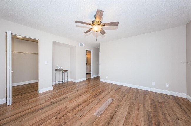 Building Photo - 5157 Silent Loop