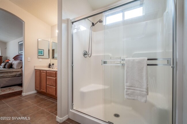 Building Photo - Unfurnished beauty in lovely Amante