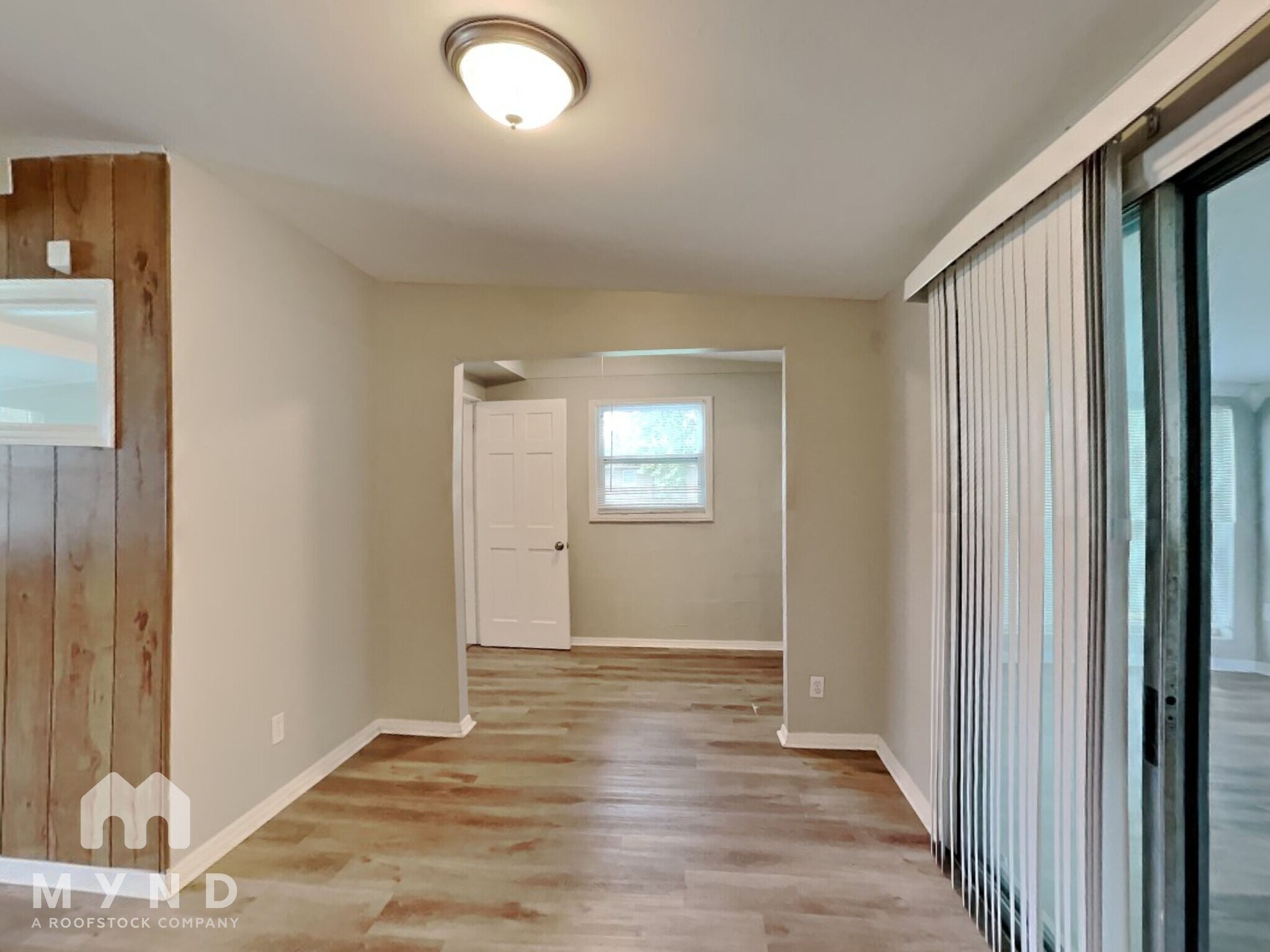Building Photo - 10520 Monaco Dr