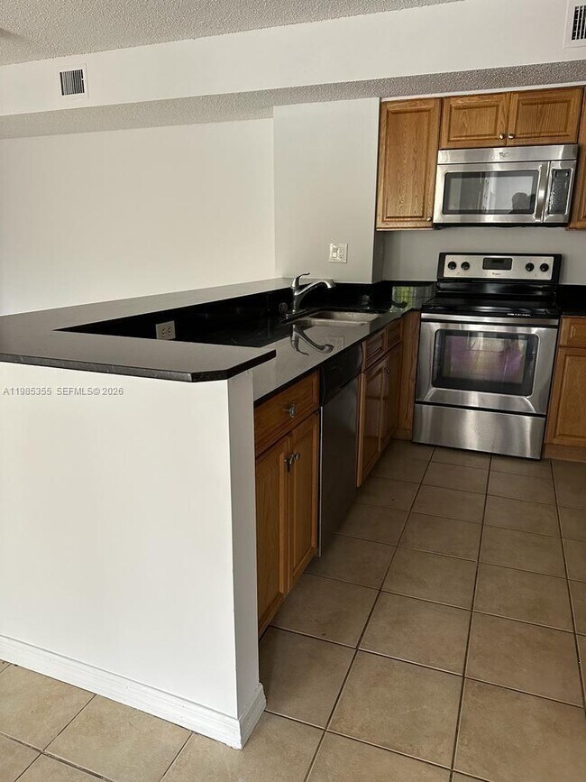 Building Photo - 3830 Lyons Rd