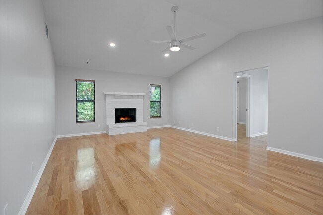 Building Photo - 19075 Talon Way