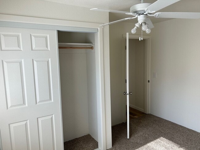 Building Photo - $300 OFF FIRST MONTH'S RENT! Completely Remodeled Home with Bonus Room in Klamath Falls