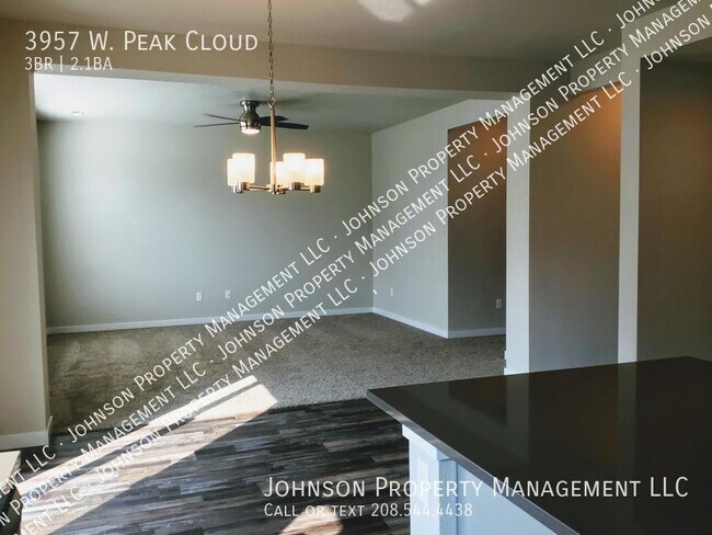 Building Photo - 3957 W Peak Cloud Dr