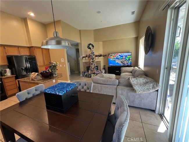 Building Photo - 1823 Church St