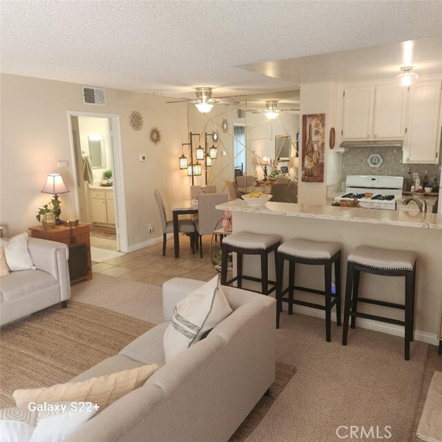 Building Photo - 2821 S Fairview St