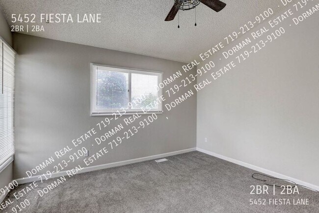 Building Photo - 5452 Fiesta Ln