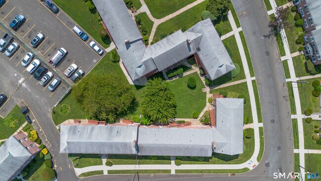 Building Photo - 73 Seaton Rd