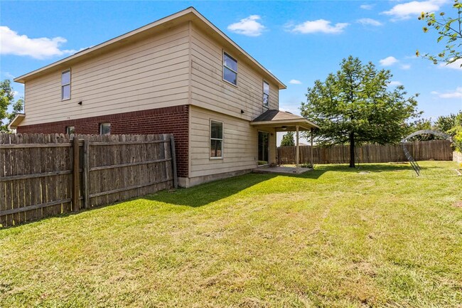 Building Photo - 9004 Berryline Cove