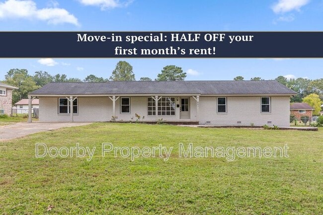 Building Photo - 841 Kay Cir