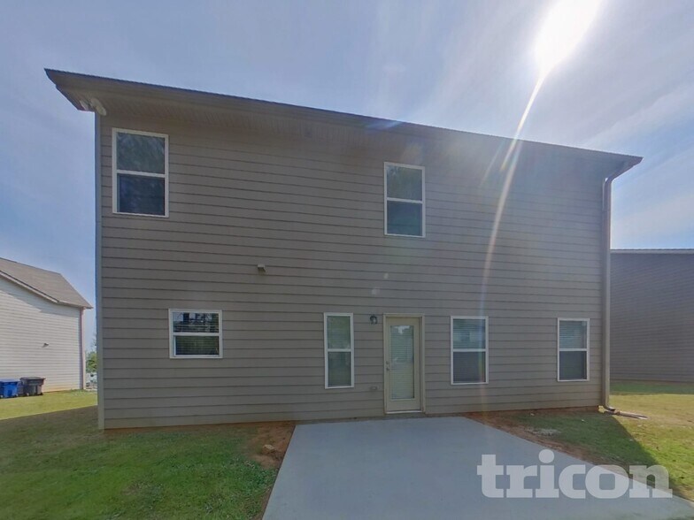 Building Photo - 1013 Eldon Ln