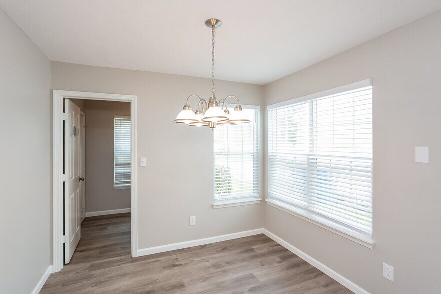Building Photo - 11541 Glenn Abbey Ln