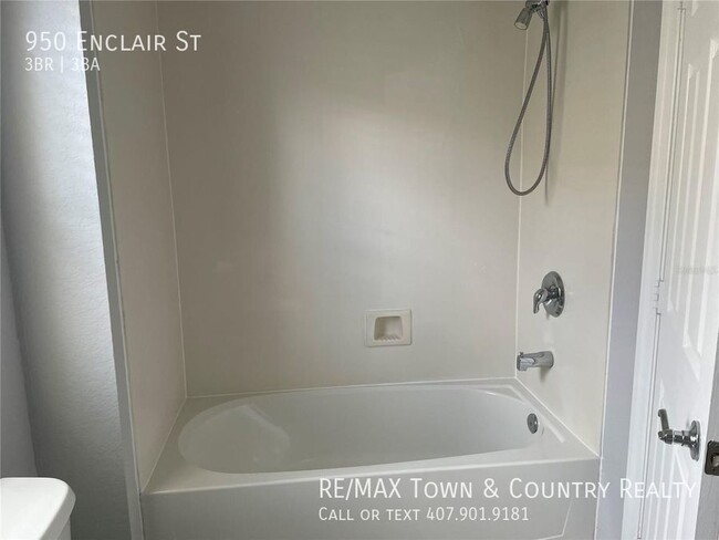 Building Photo - Spring Isle Townhome for Rent