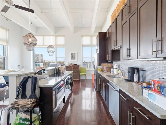 Building Photo - 1500 Washington St