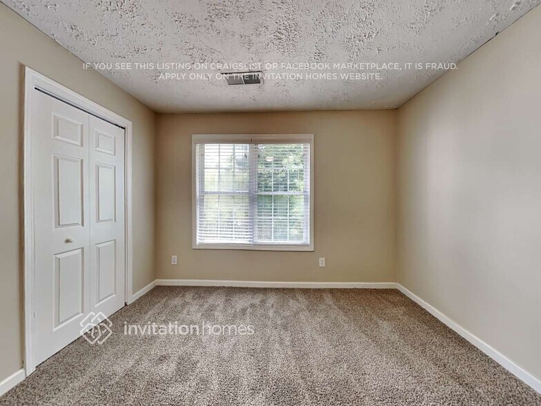 Building Photo - 4465 High Gate Dr NW