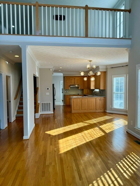 Building Photo - Port Warwick Luxury attached Home End Unit