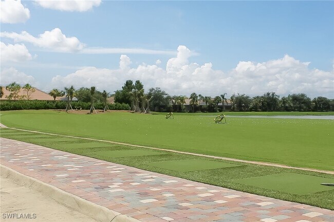 Building Photo - 10349 Heritage Bay Blvd