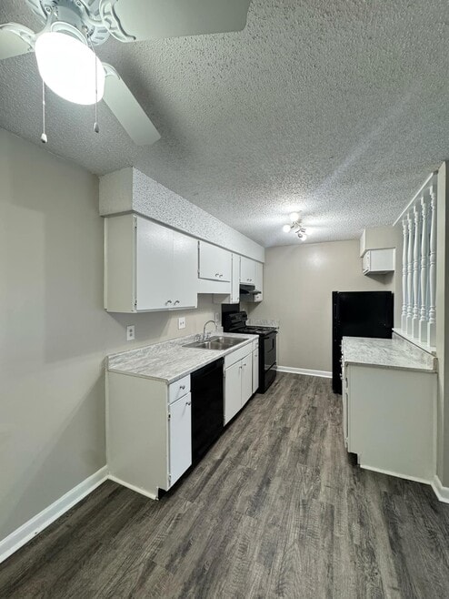 Building Photo - 4601 Packard Dr