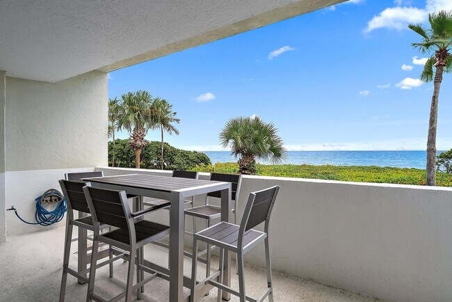 Building Photo - 2050 Jimmy Buffett Mem Hwy