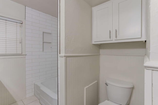 Building Photo - 3115 32nd St
