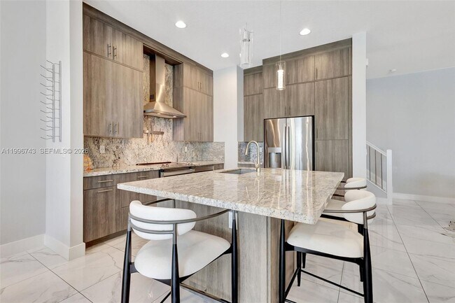 Building Photo - 4921 Pointe Midtown Way