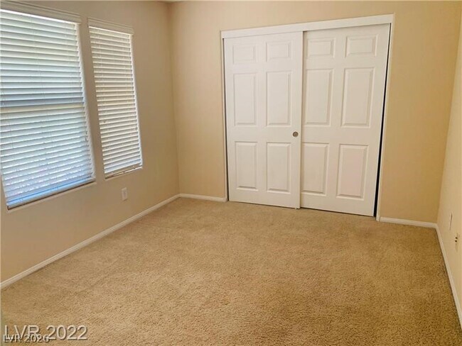 Building Photo - 5506 Spiceberry Dr