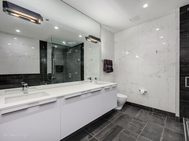 Building Photo - 111 S Peoria St