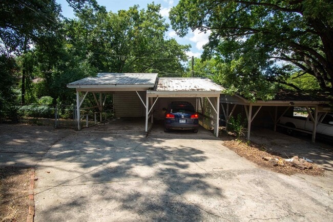 Building Photo - 316 Keightley Dr