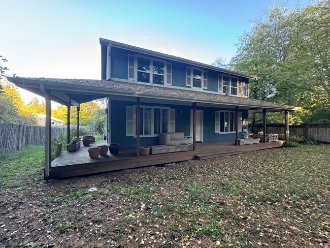 Building Photo - 18226 Vashon Hwy SW