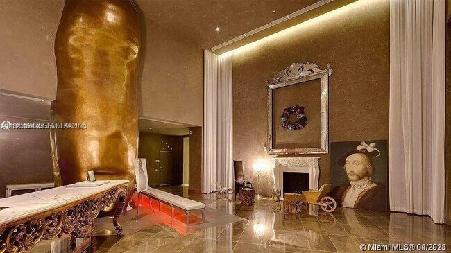 Building Photo - 495 Brickell Ave