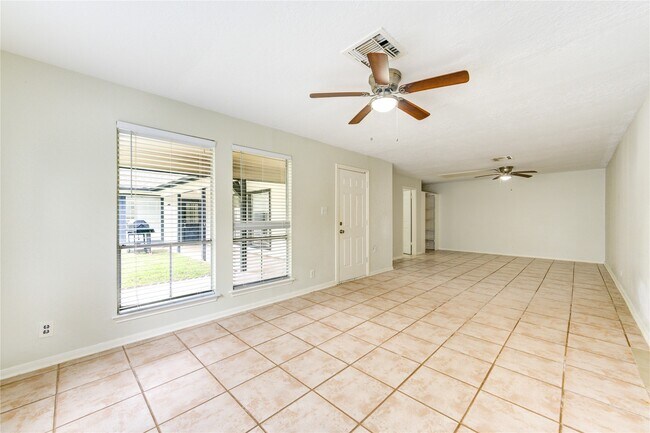 Building Photo - 8107 Durklyn Ln
